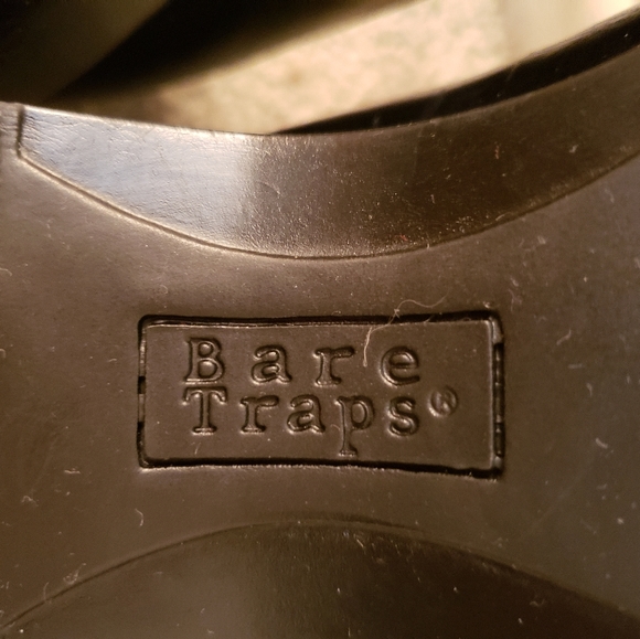 Bare Traps black shoes - Picture 5 of 5